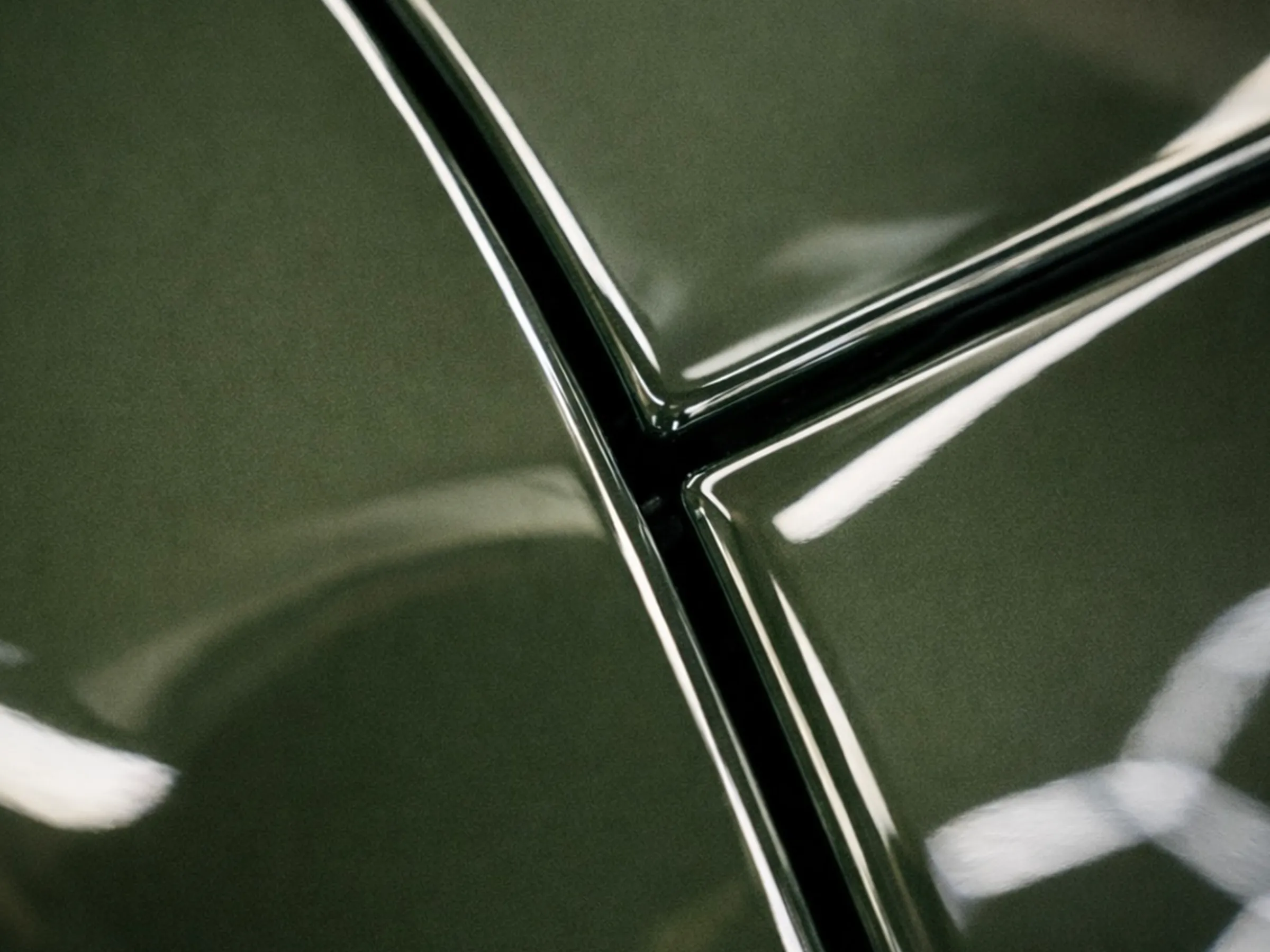 Edges wrapped - studio standard